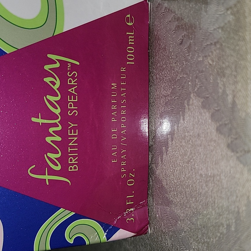 Britney Spears Fantasy Perfume - Picture 4 of 4